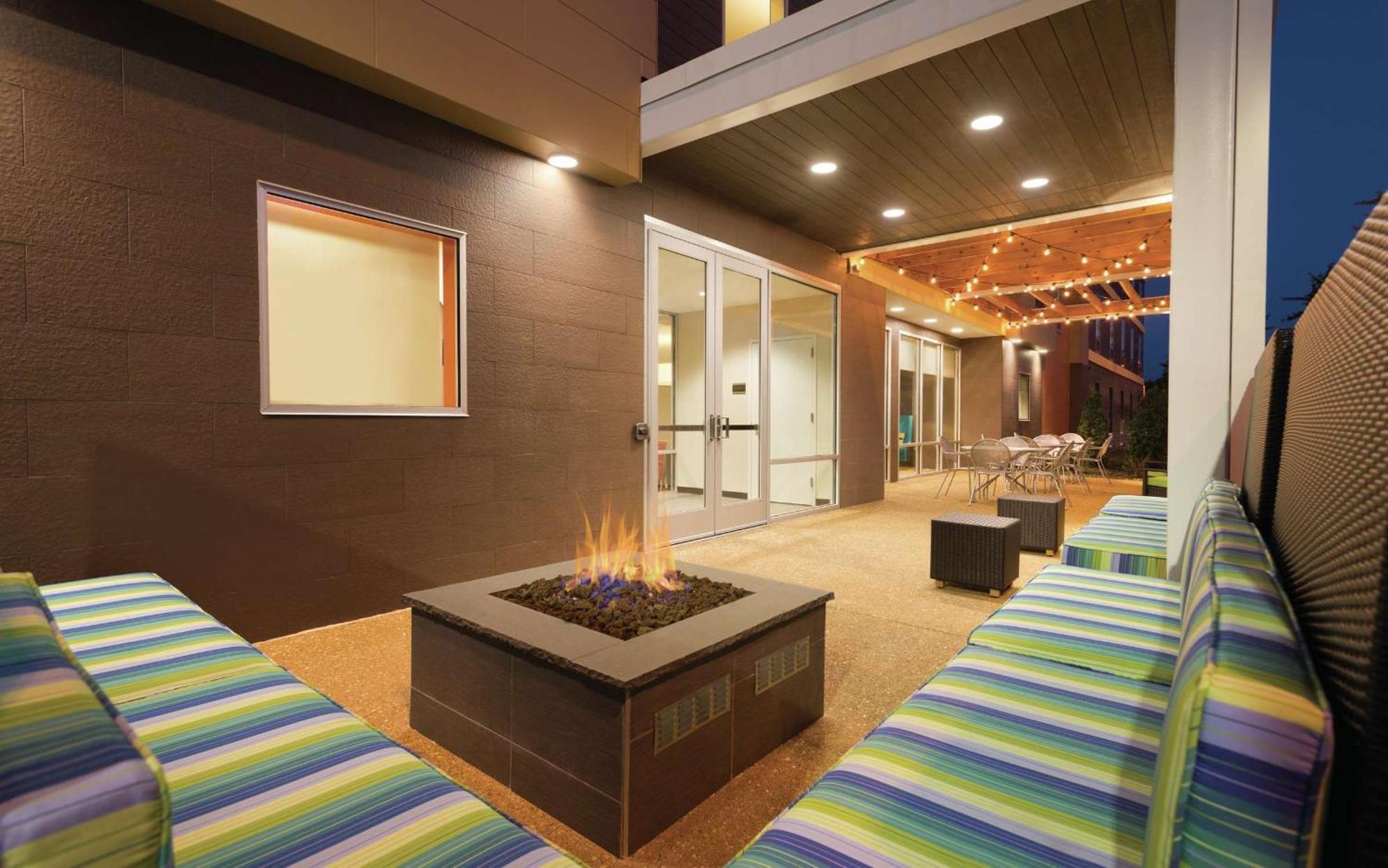 Home2 Suites St. Louis / Forest Park Richmond Heights Экстерьер фото